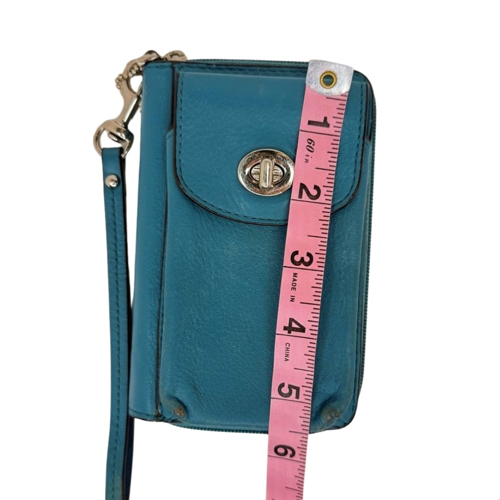 Coach Teal Blue Leather Turnlock Wristlet Wallet Zip Around ID Window - Picture 13 of 13